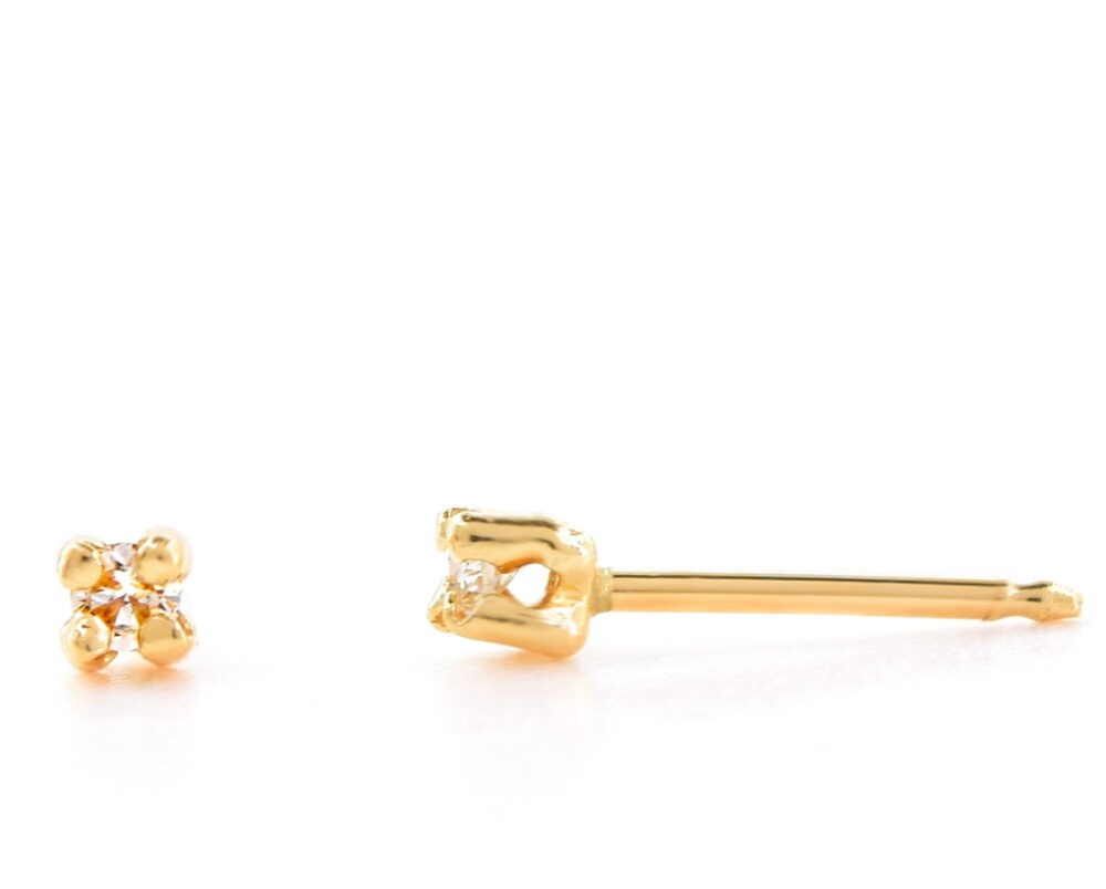 Aritos Abridores Oro Amarillo 18k, u Oro Blanco 18k, con Diamante